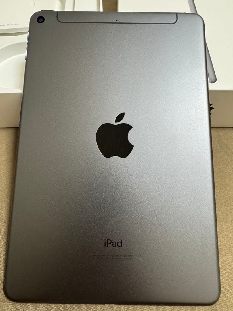 【美品】iPad mini第5世代 64GB スペースグレー セルラーモデル