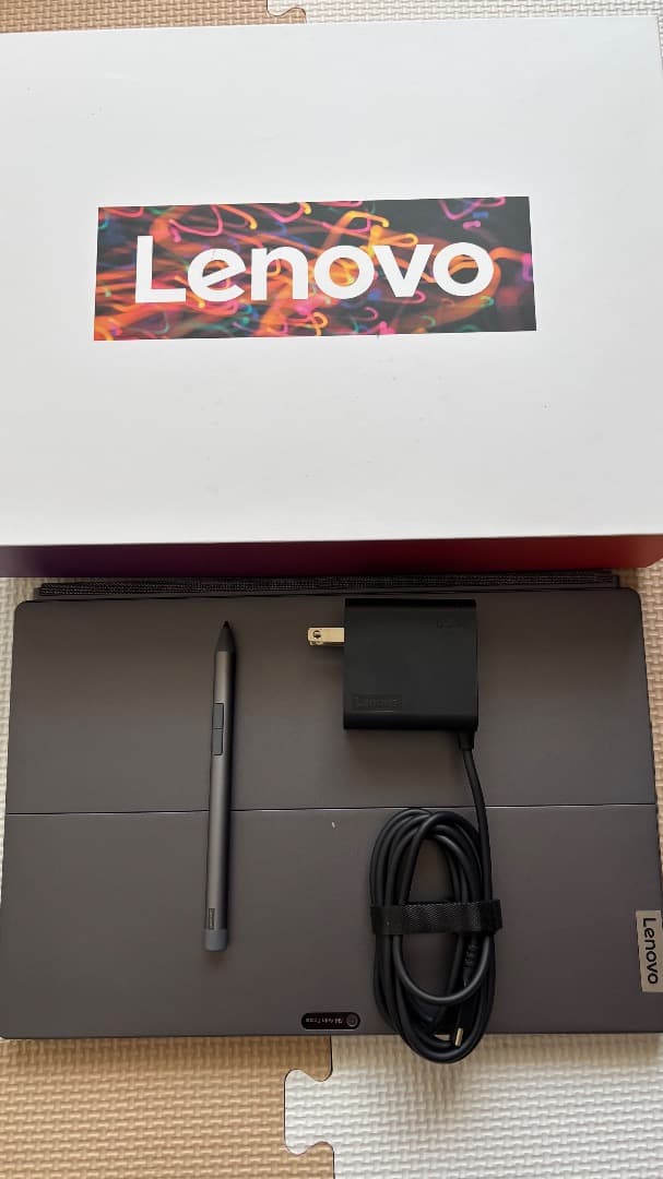 Windowsタブレット本体 Lenovo IdeaPad Duet 5 12IAU17 - Windows