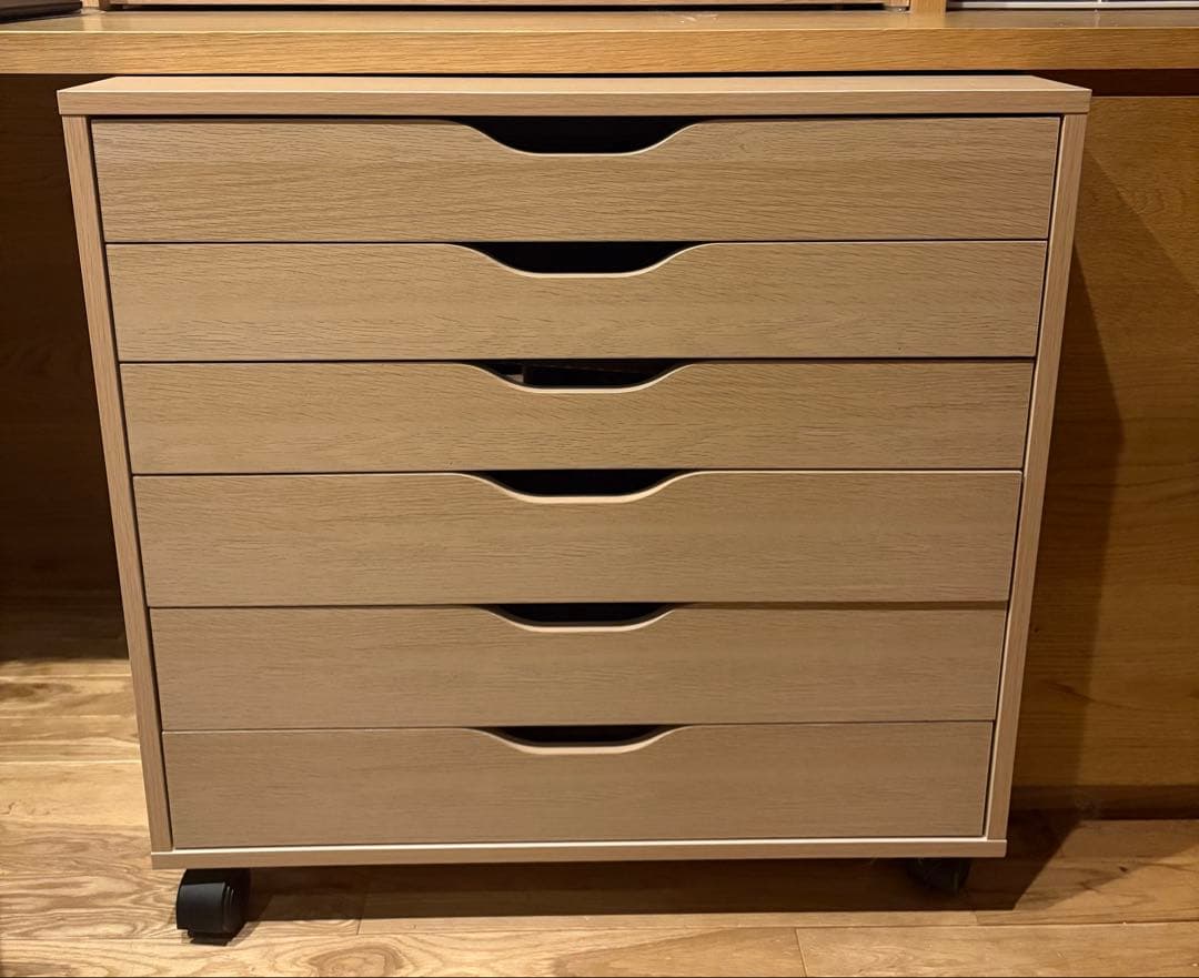 ALEX アレクス チェスト 67x66 cm