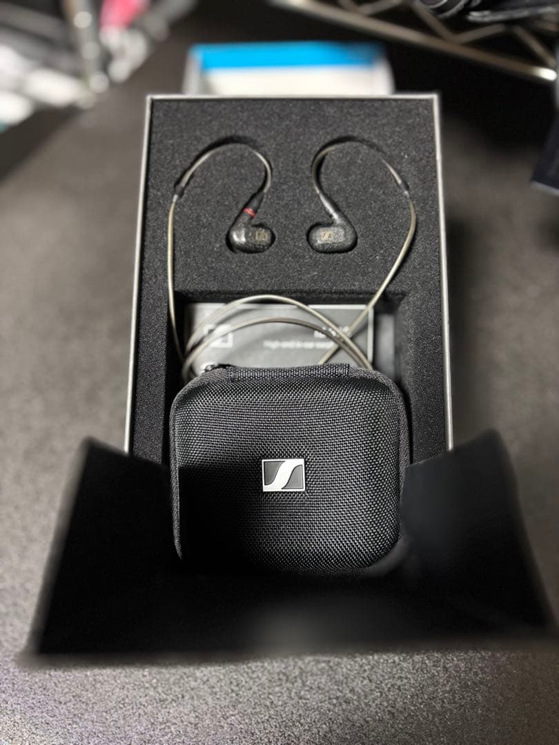 Sennheiser IE300 ゼンハイザー　有線イヤホン