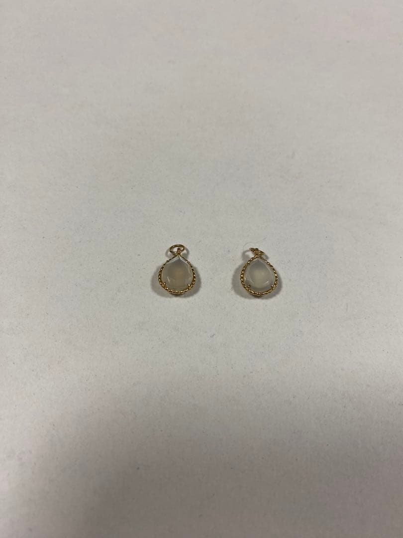 kki♡様　美品agete K10 マルチストーンピアスチャーム保証書・袋　付き