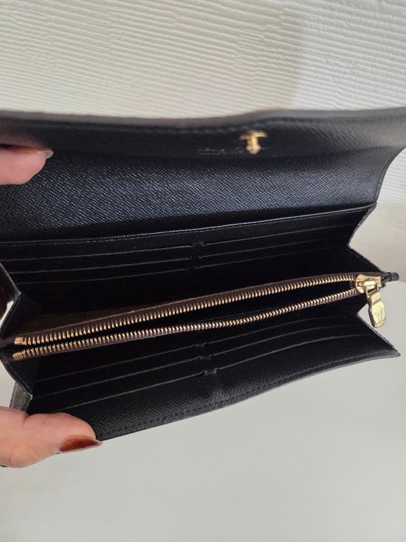 ルイヴィトン　レディース長財布