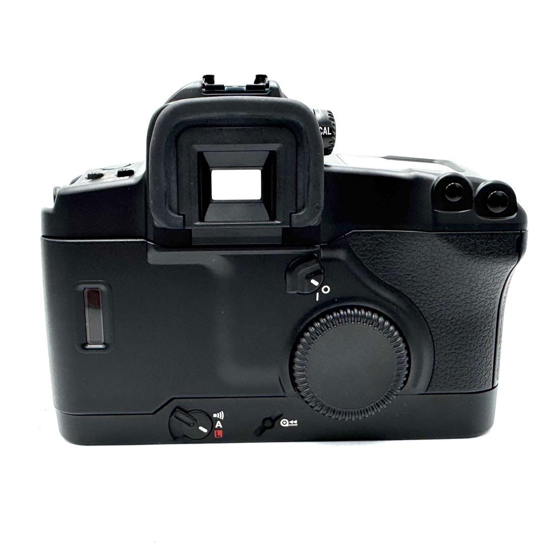 超希少！未使用 Canon キャノン EOS 3 ボディ 一眼レフ