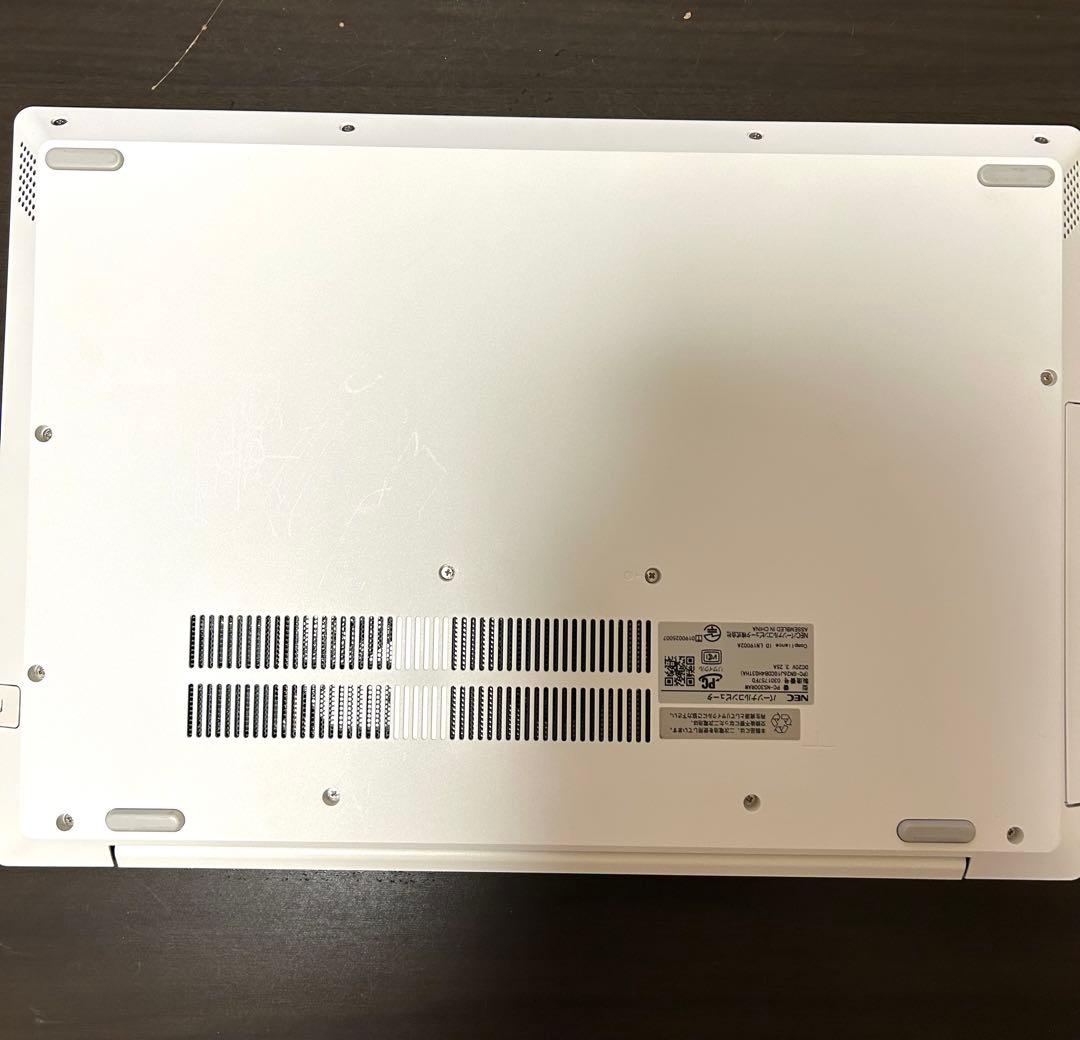 NEC LAVIE ラヴィ　NS300/RAW ノートパソコン