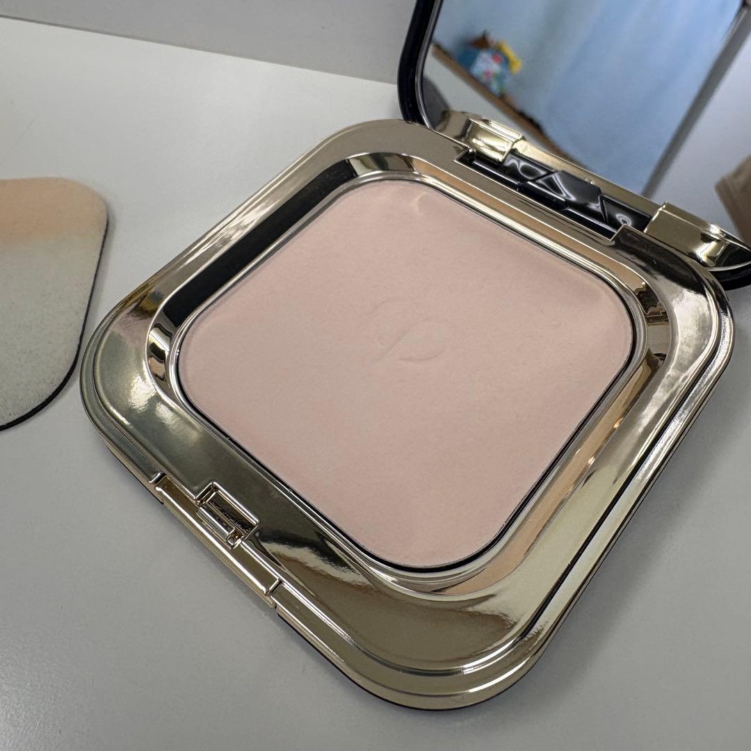 クレ・ド・ポー ボーテ プードルコンパクトエサンシエルn フェイスパウダー　5g