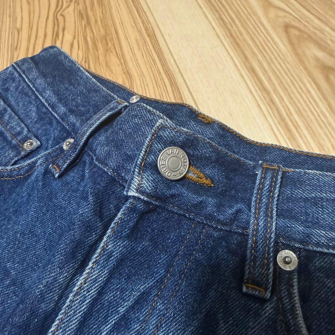 ね*こ様 DRIES VAN NOTEN ドリスヴァンノッテン ジーンズ