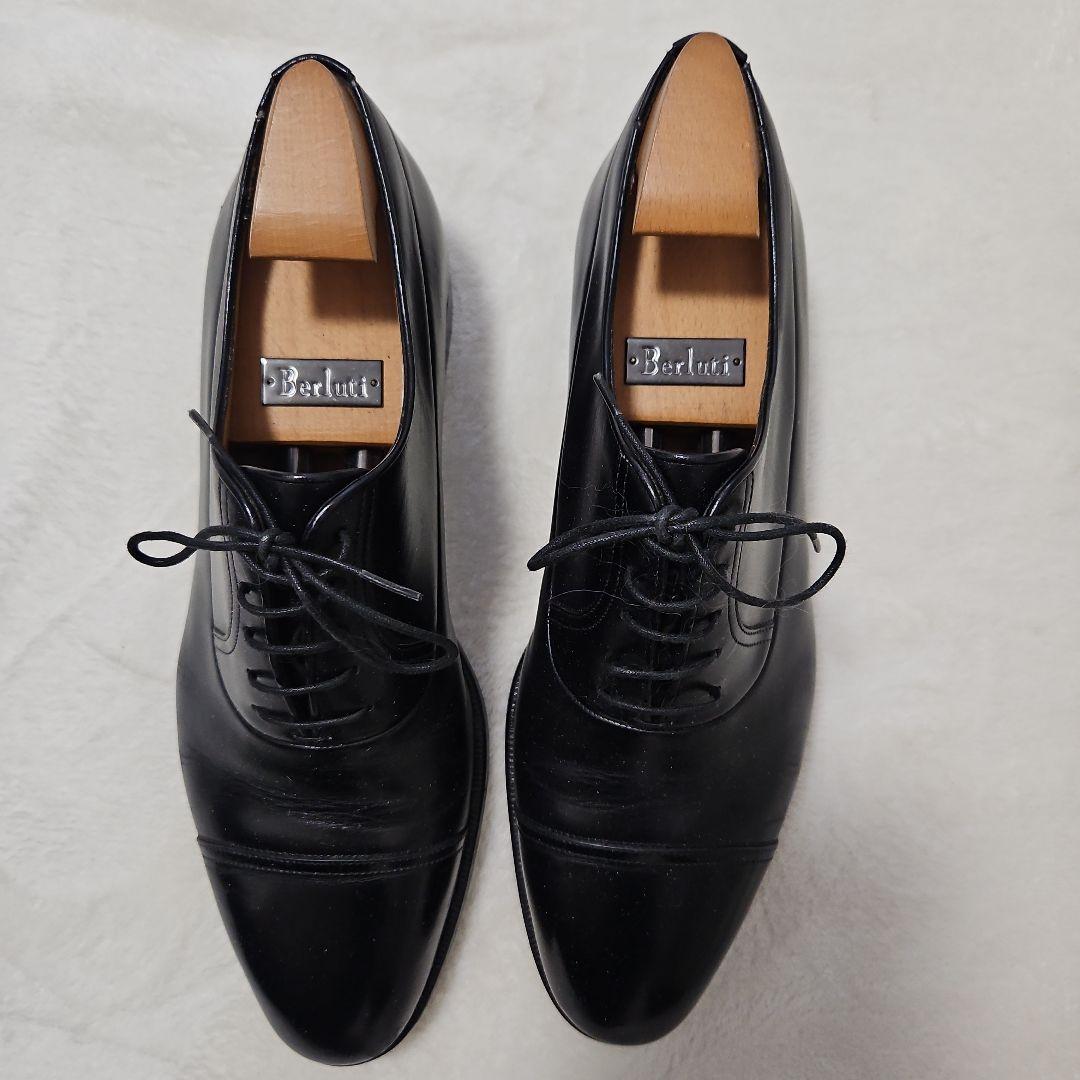 Berluti ブラック キャップトゥ　シューツリー付き　7 1/2