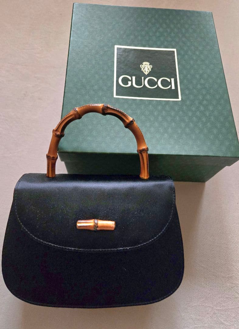 SALE❗稀少ヴィンテージGUCCI ブラックサテンミニバンブーバッグ
