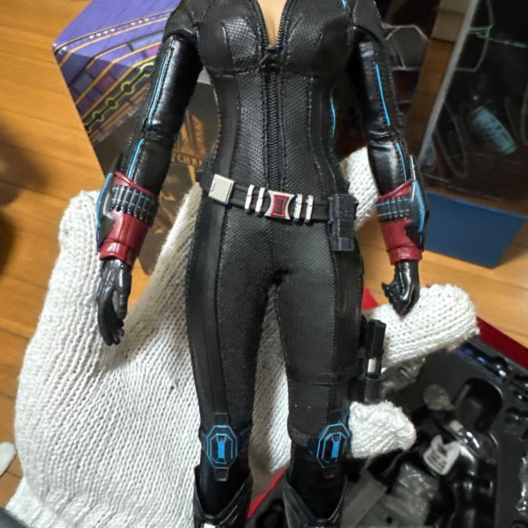 ブラックウィドウ ホットトイズ