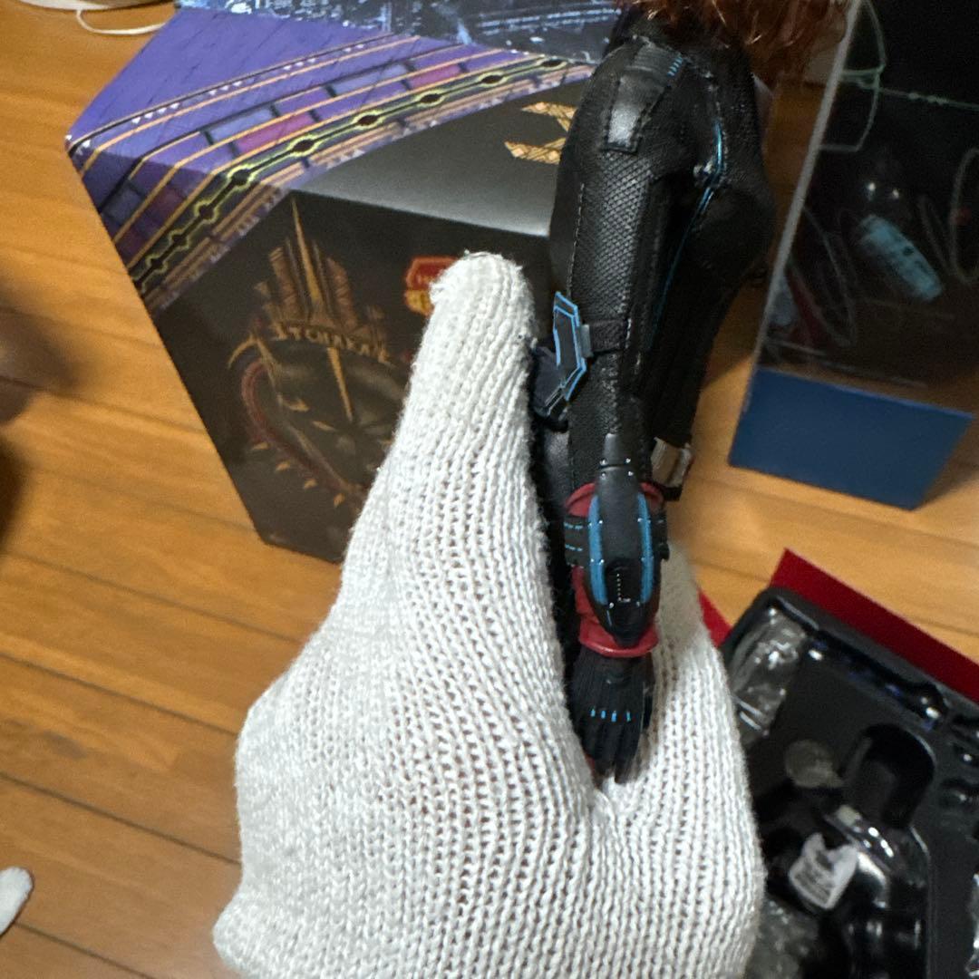 ブラックウィドウ ホットトイズ