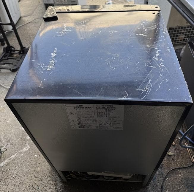 エスキュービズム 2ドア冷蔵庫 2016年 キッチン 家電 黒色 大阪市