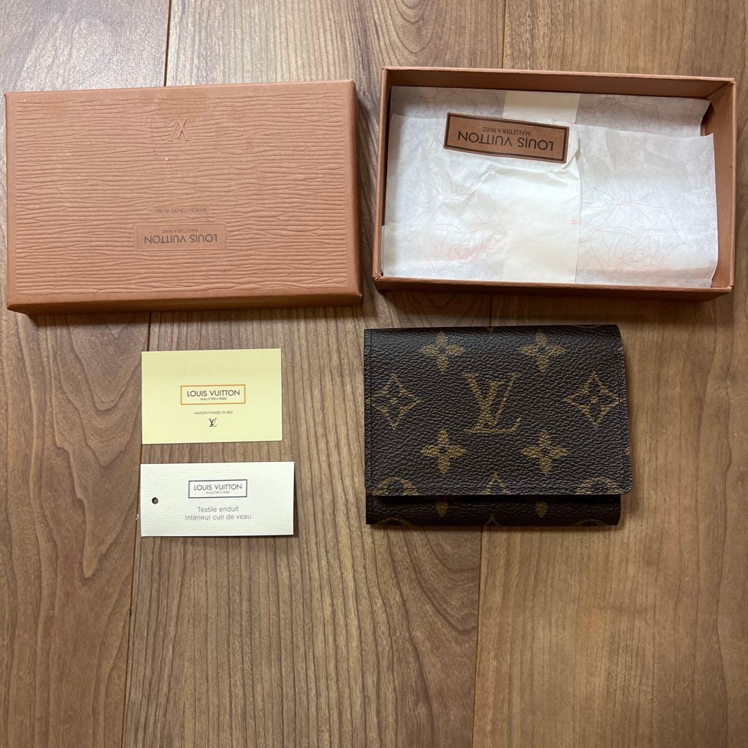 ルイヴィトン　モノグラム名刺入れ