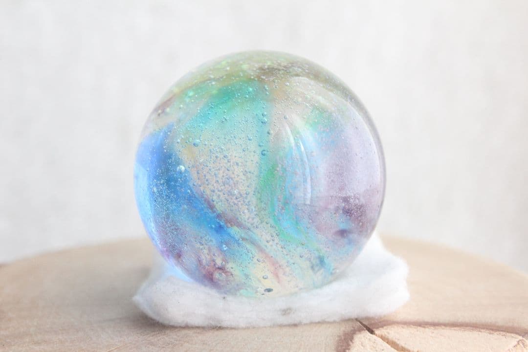 シエラネバダ産アンダラクリスタル　スフィア　マルチカラー　ブルー系