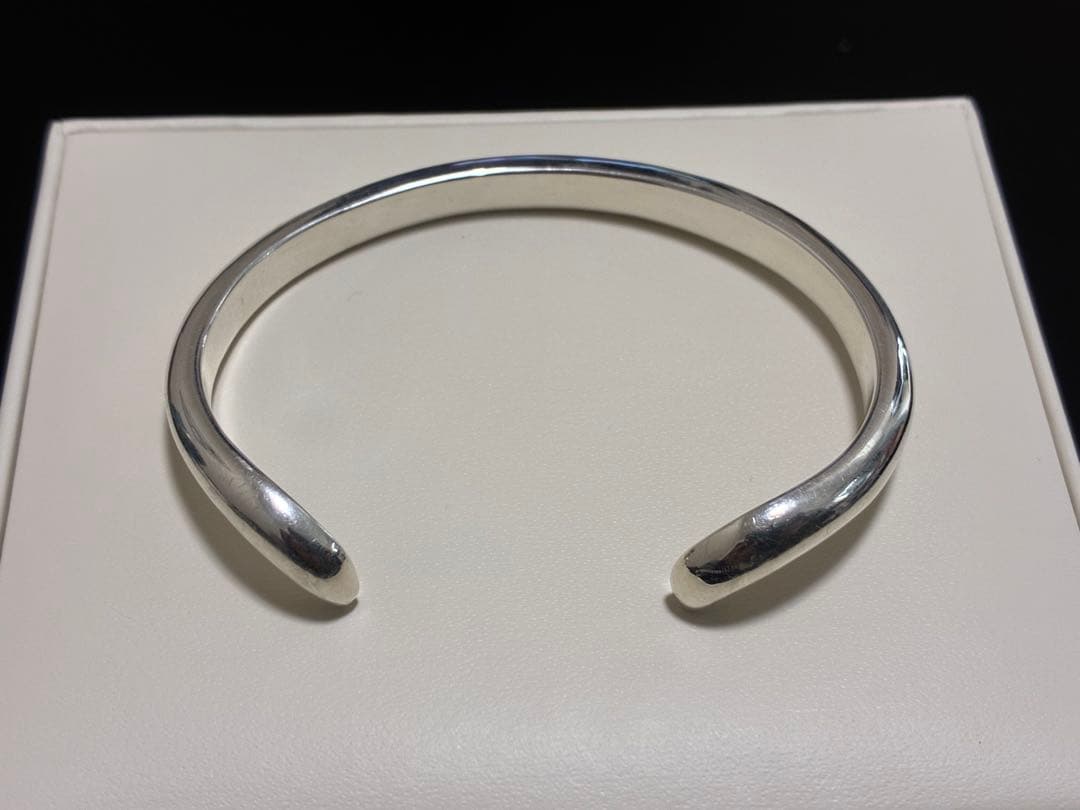 ￼Ｕ　silver1000*純銀製*ぽってりシンプルボリュームバングル