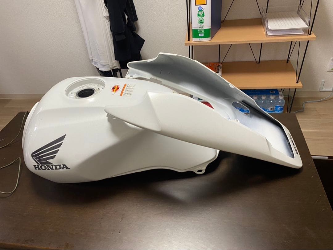 タ*シ様 HONDA ホワイトタンク バイクパーツ　CB400