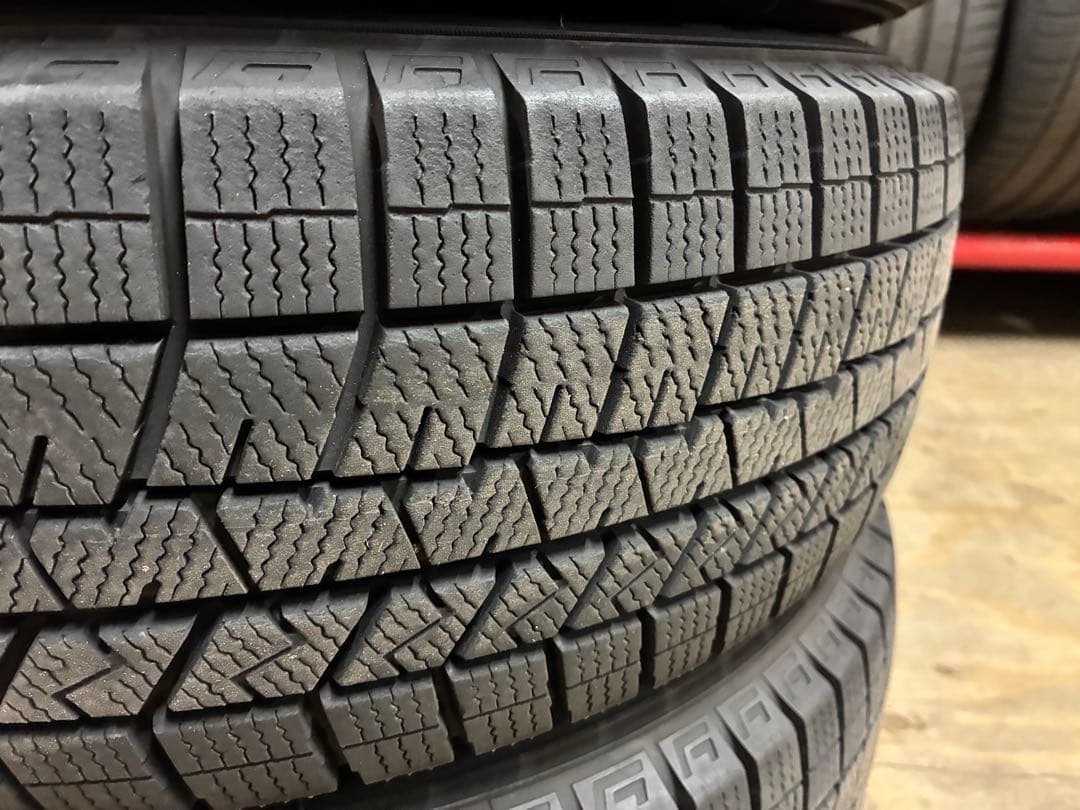 ダンロップ スタッドレス 175/65R15 4穴 ホイール付き 4本
