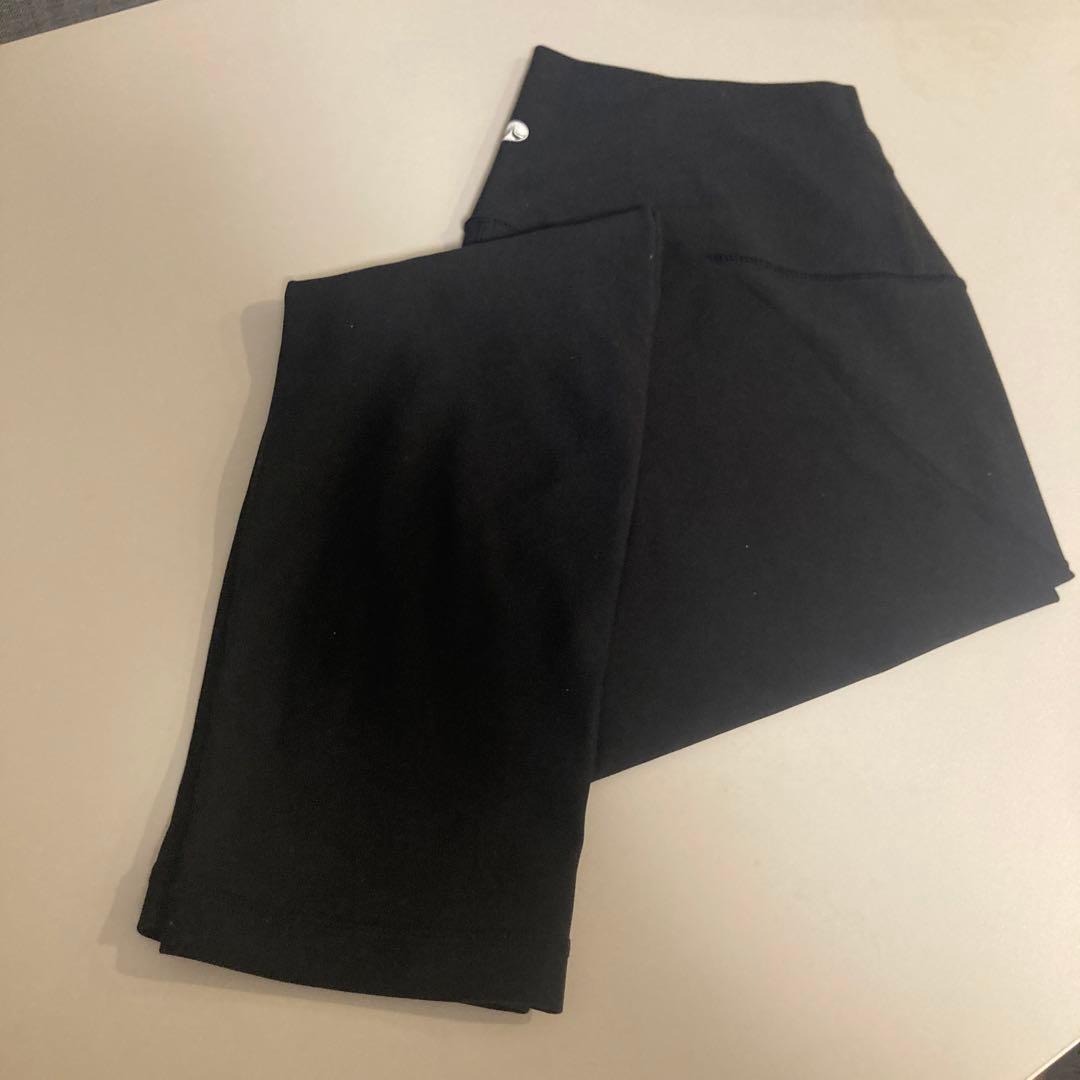 【初心者おすすめセット】【SKALA】５点ヨガウエア上下セット