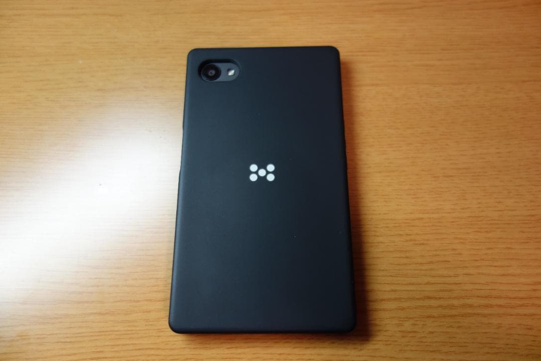 Minimal Phone Onyx 6GB / 128GB 純正ケース付