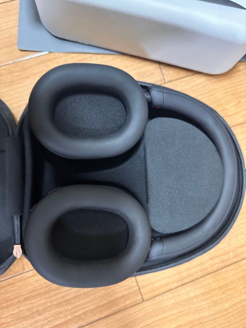 Sony WH-1000XM5ブラック