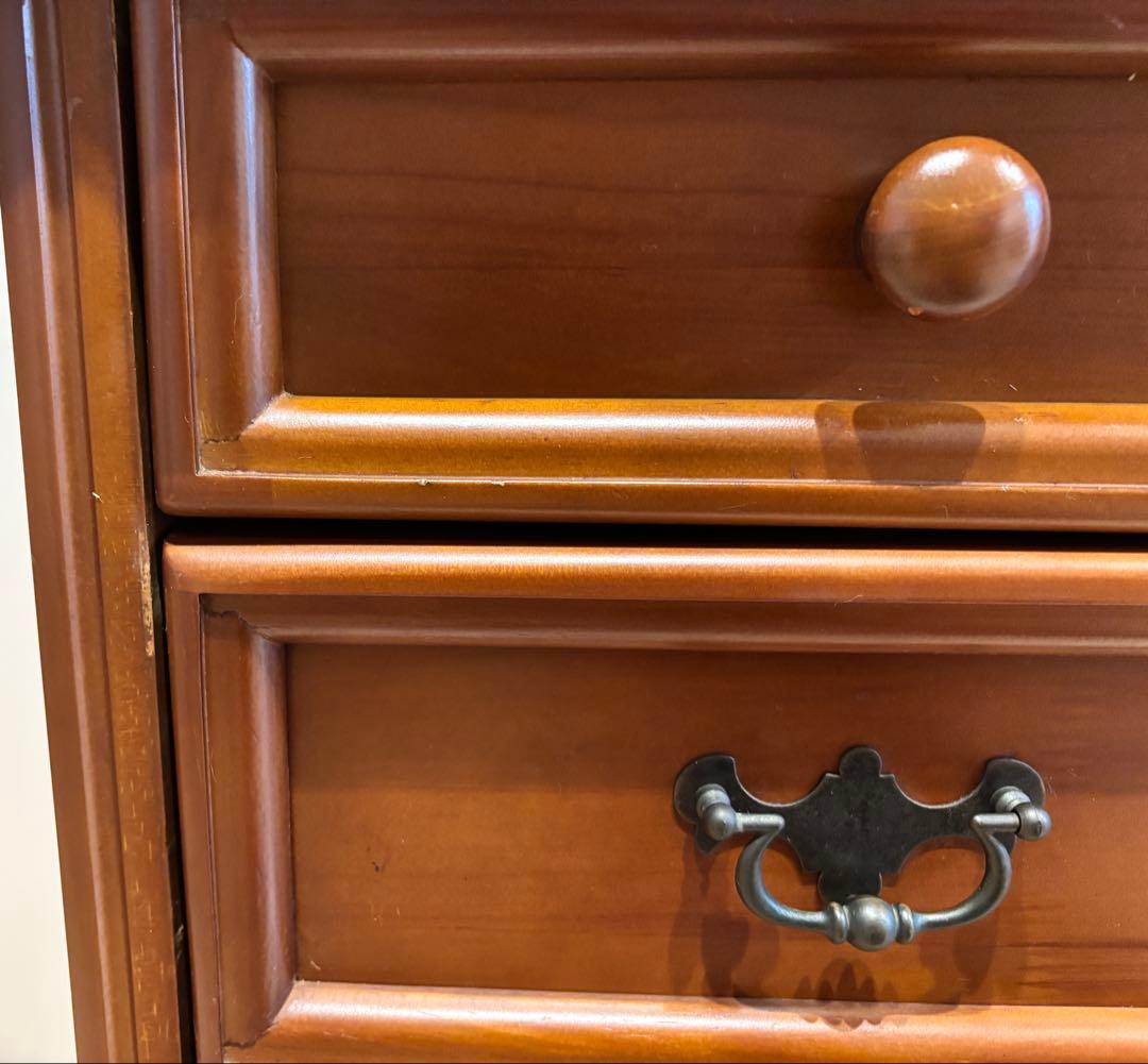 アンティーク　チェスト