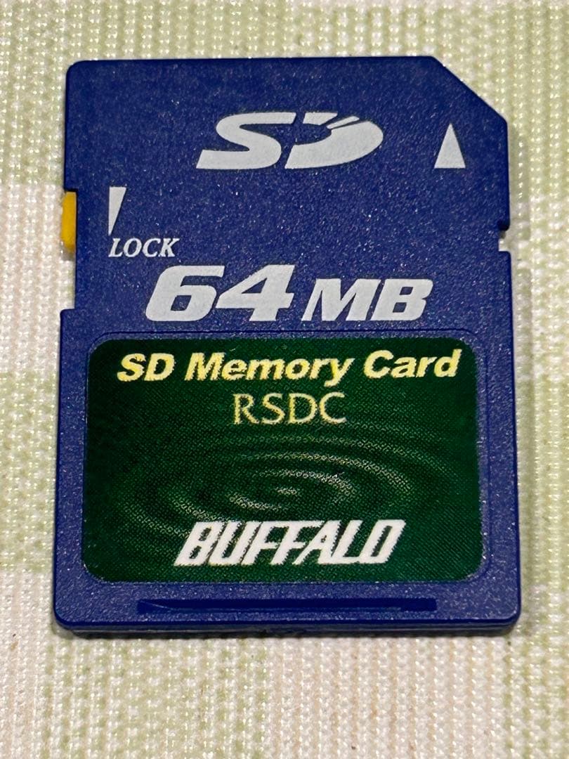 CASIO EXILIM EX-ZS26 16.1MP コンパクトデジタルカメラ