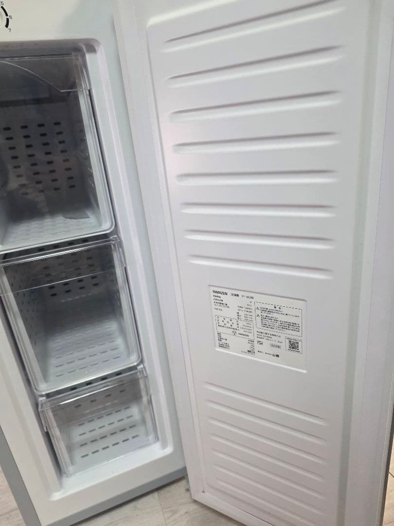 冷凍庫 業界最小　直冷式前開き冷凍庫 1ドア 右開きタイプ 50L