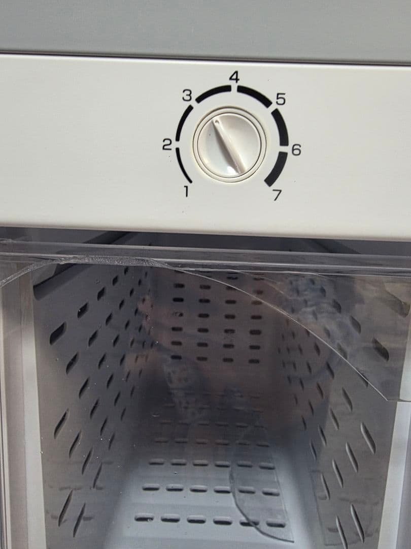 冷凍庫 業界最小　直冷式前開き冷凍庫 1ドア 右開きタイプ 50L