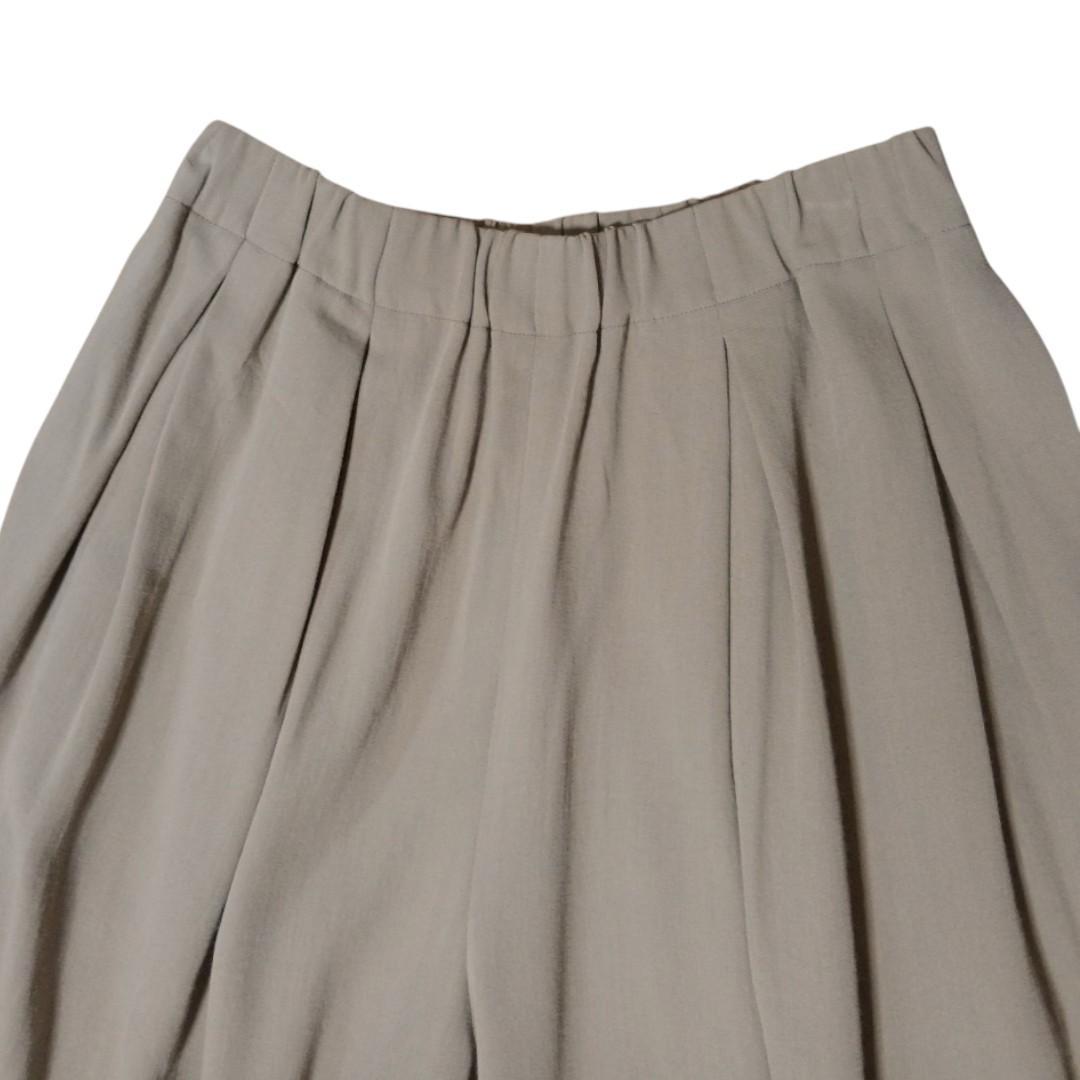 ヨーガンレール　タグ有　未使用　ウエストゴム　ウールタックパンツ