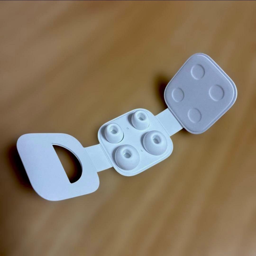 AirPodsPro 右耳のみ 未使用イヤーチップ付き