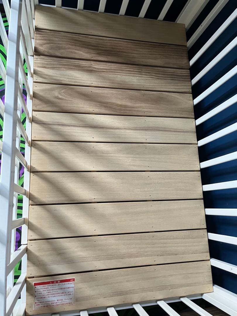 カトージ　KATOJI ベビーベッド　ハイタイプ　ホワイト ベッドガードおまけ付