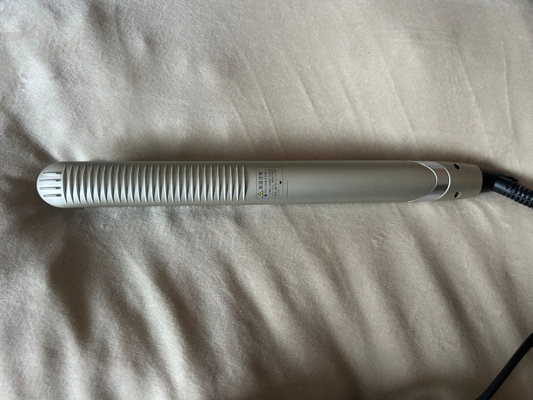 【ほぼ未使用】ヤーマン　ストレートヘアアイロン