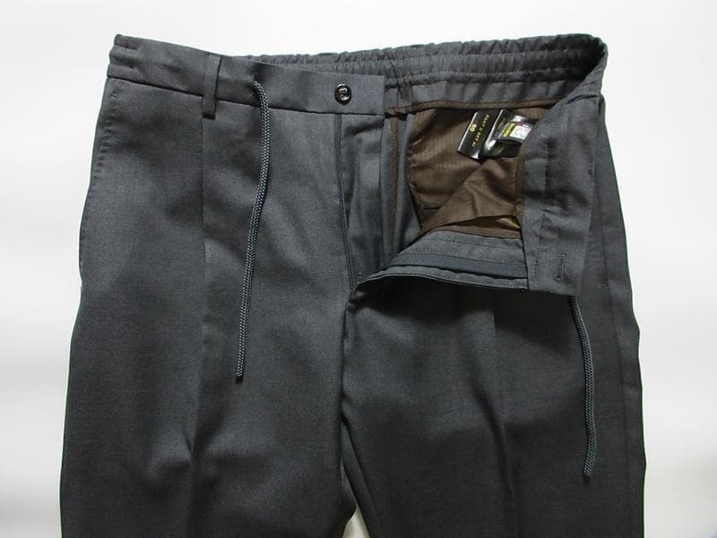 ハナ 新品 MOORERムーレー ウールサキソニーパンツ スラックス 秋冬