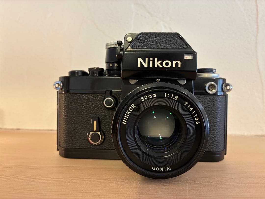 ニコンNikon F2 ブラック& NIKKOR Ai-s 50mm f/1.8