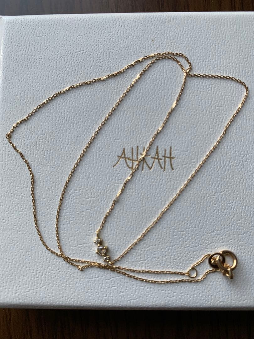 AIKAH K18ダイヤ　エスポワール　ネックレス
