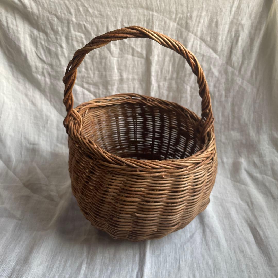 あけび　持ち手つきかご　あけびかご　古道具