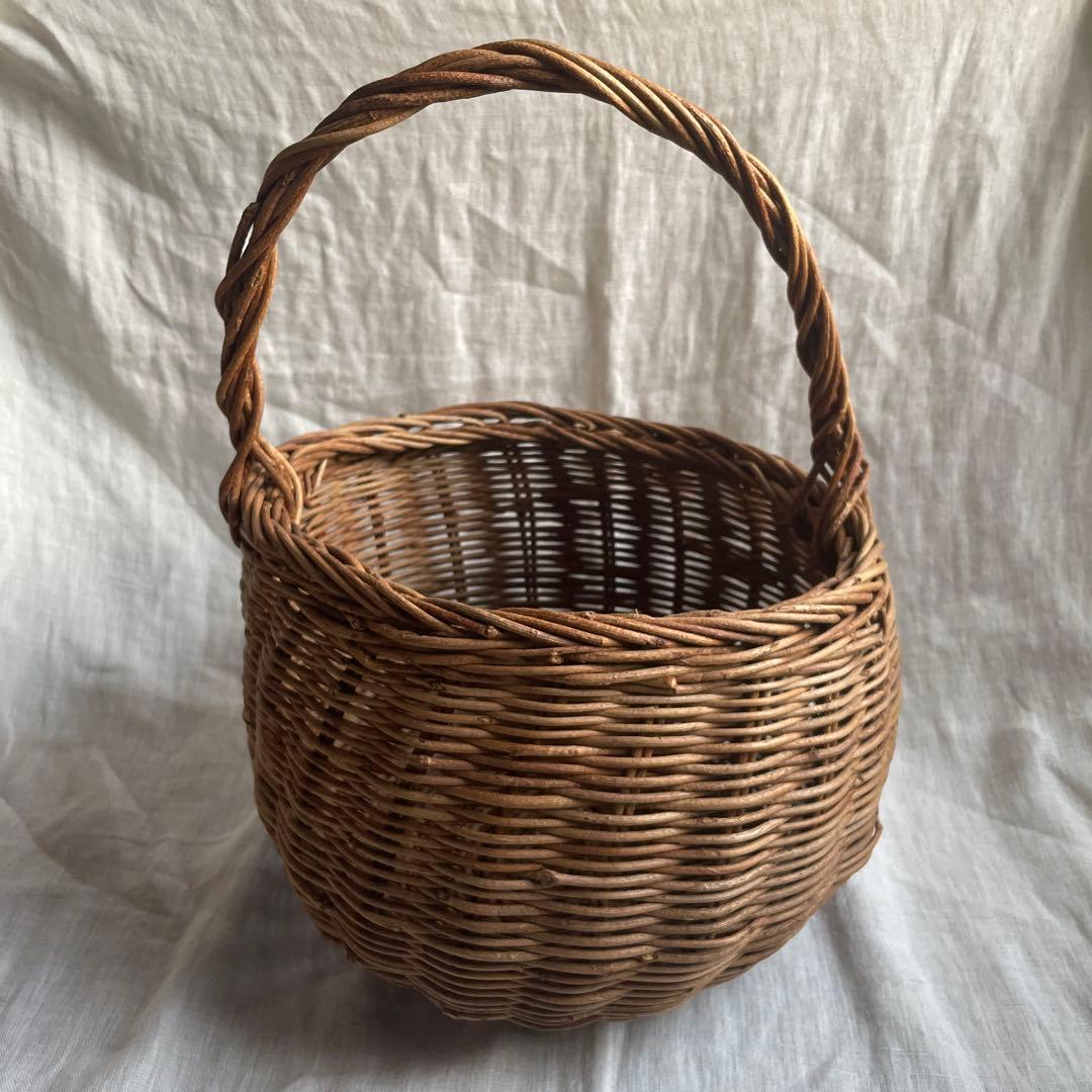 あけび　持ち手つきかご　あけびかご　古道具