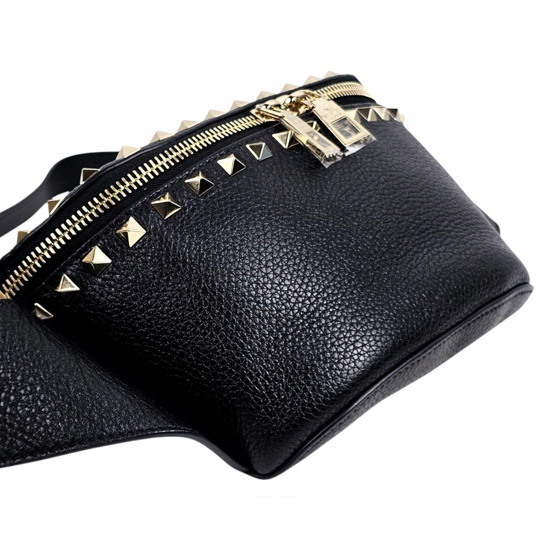 美品 ヴァレンティノ VALENTINO ロックスタッズ ボディバッグ