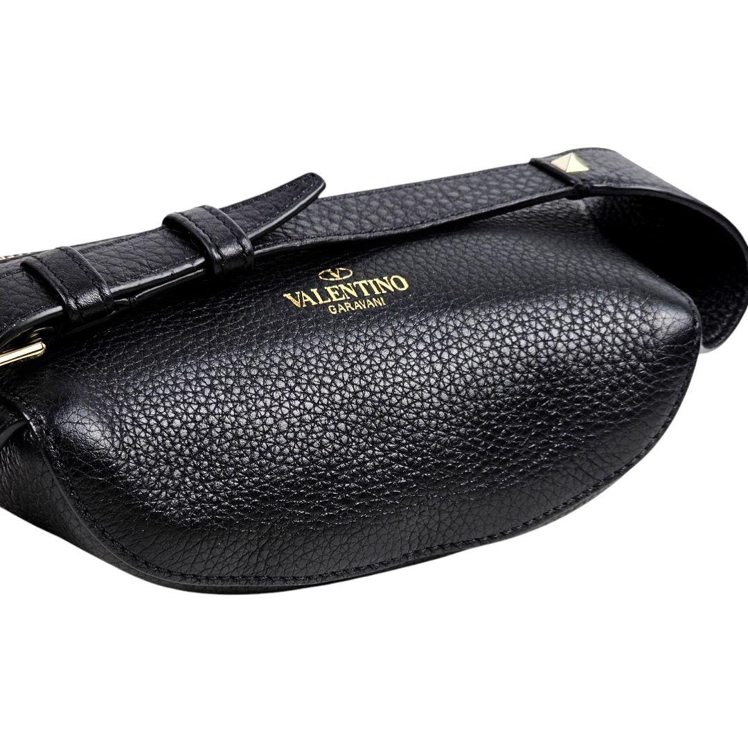 美品 ヴァレンティノ VALENTINO ロックスタッズ ボディバッグ