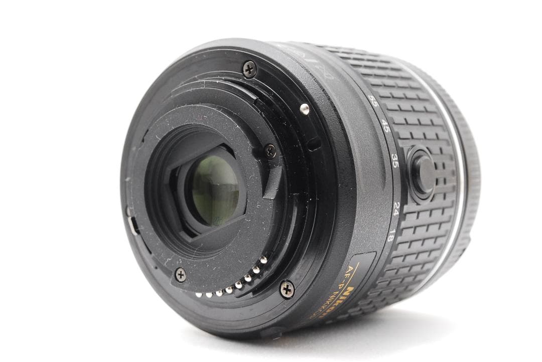 ショット数1949回✨美品Bluetooth搭載✨Nikon D5600 ダブル