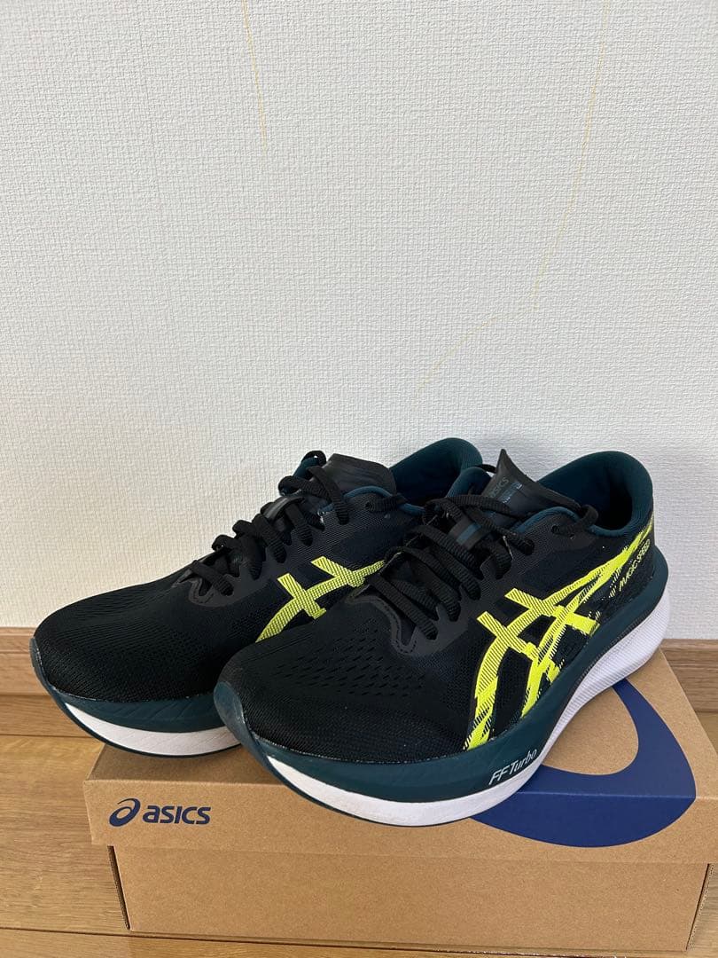 アシックス　マジックスピード4 27.5㎝