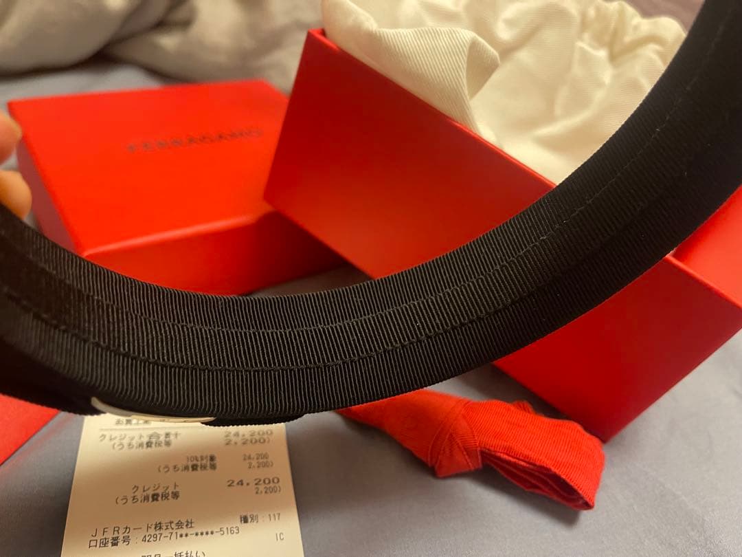 【新品・正規品】フェラガモ Ferragamo ヘアバンド ブラック 箱付き