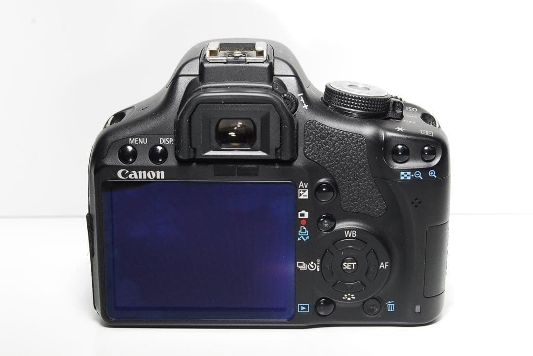 ⭐️軽重量⭐️Canon Kiss X3 一眼レフ　手振れ補正付き　初心者向け