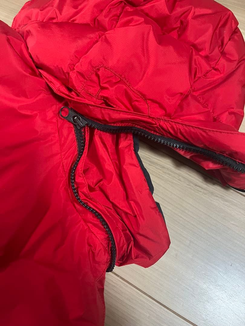 ポロ・ラルフ・ローレン フード付きダウンベスト 赤