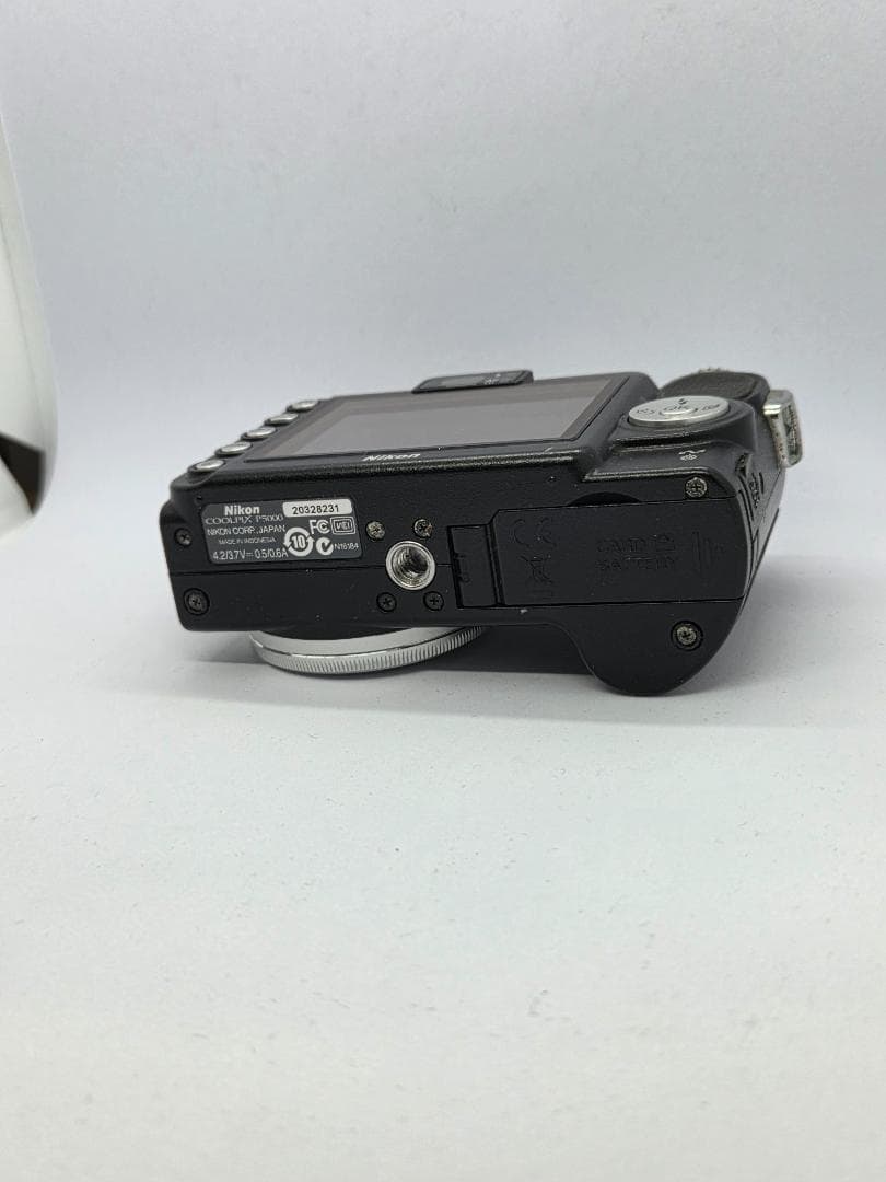 【スマホ転送OK】ニコン Nikon COOLPIX P5000 デジタルカメラ