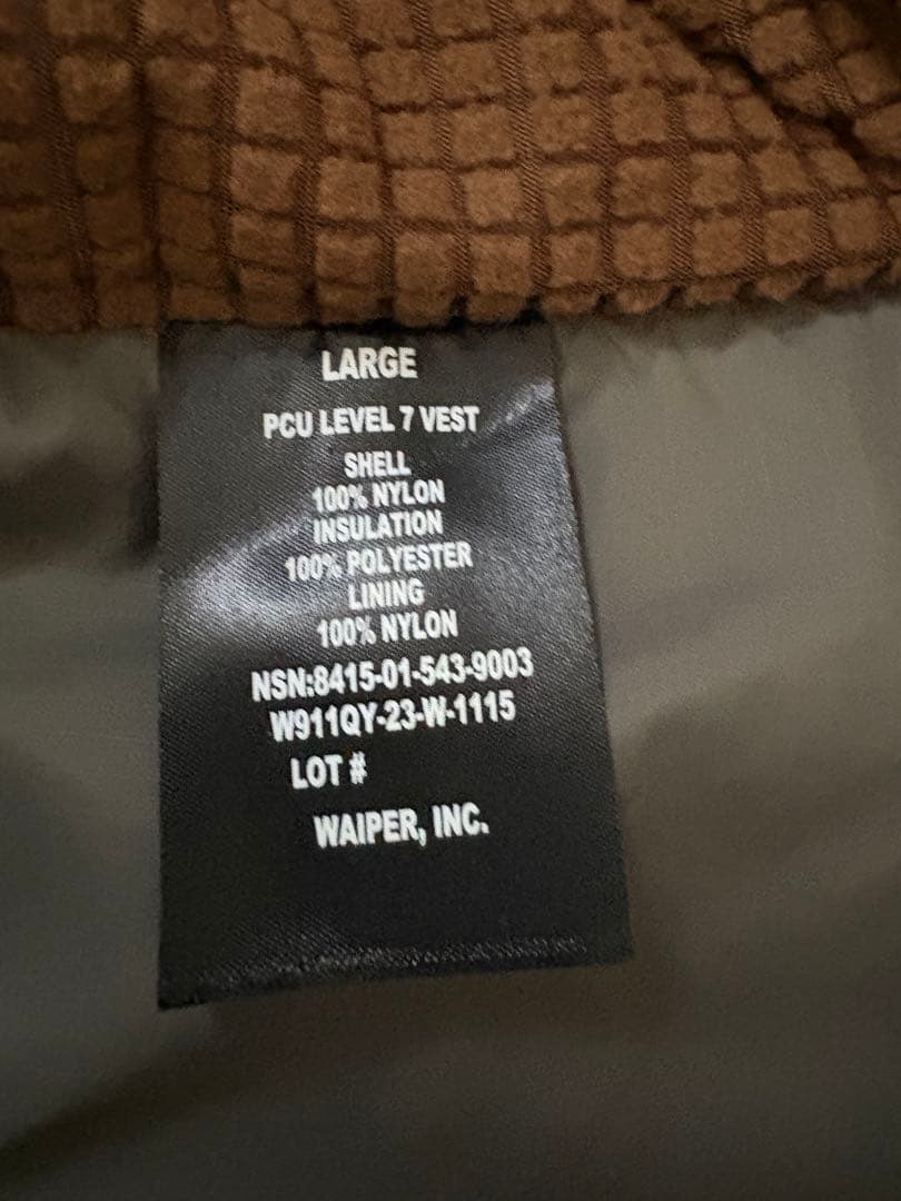 【美品】WAIPER PCU LEVEL7 PRIMALOFT VEST( L)