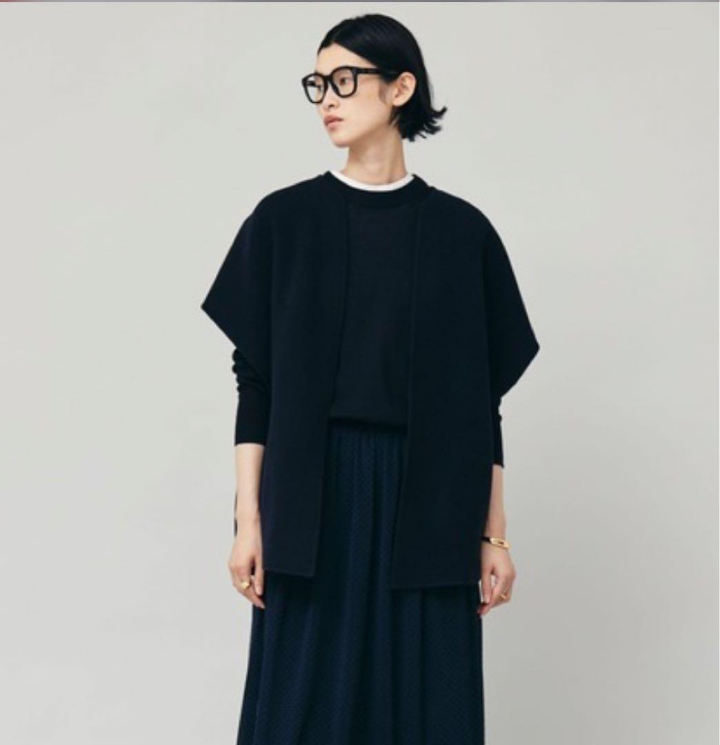 未使用品☆Curensologyイタリア　MANTECO社リバーベスト　ネイビー