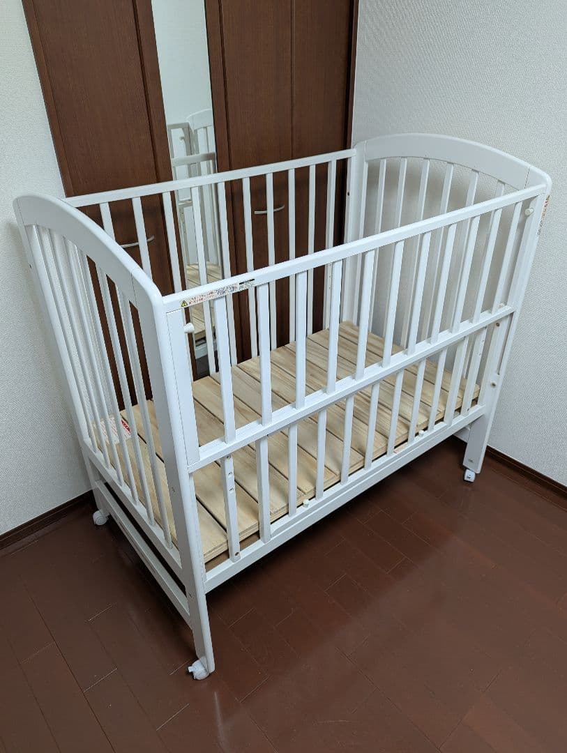 ぴぴぴ様 → KATOJI ベビーベッド ハイシート + ベビーベッドガード