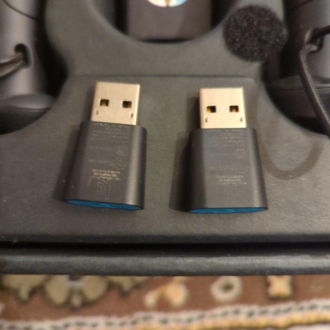 Valve Index Knuckles VR コントローラー Steam