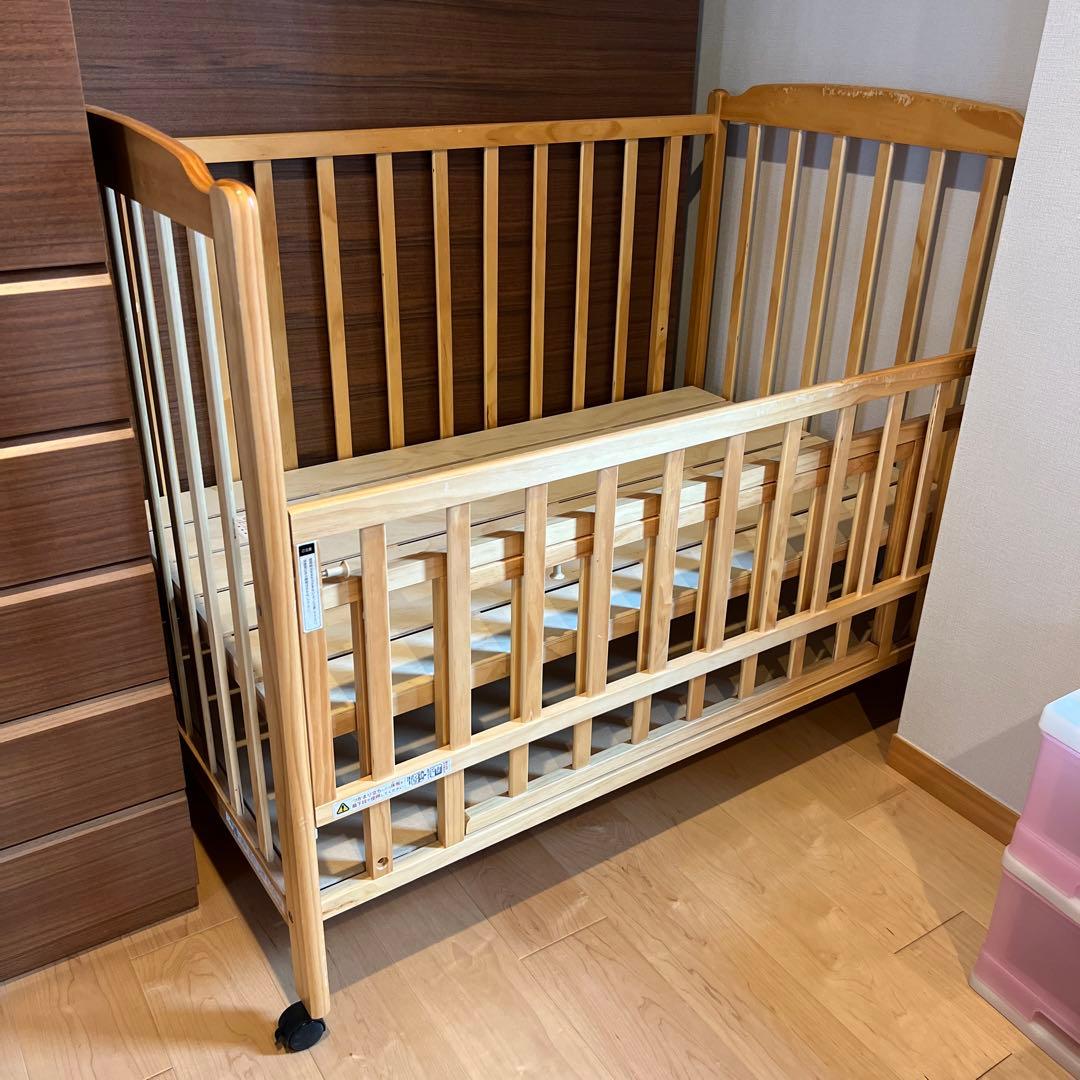 美品☆大和屋 ハイタイプ☆ベビーベッド☆ フロール