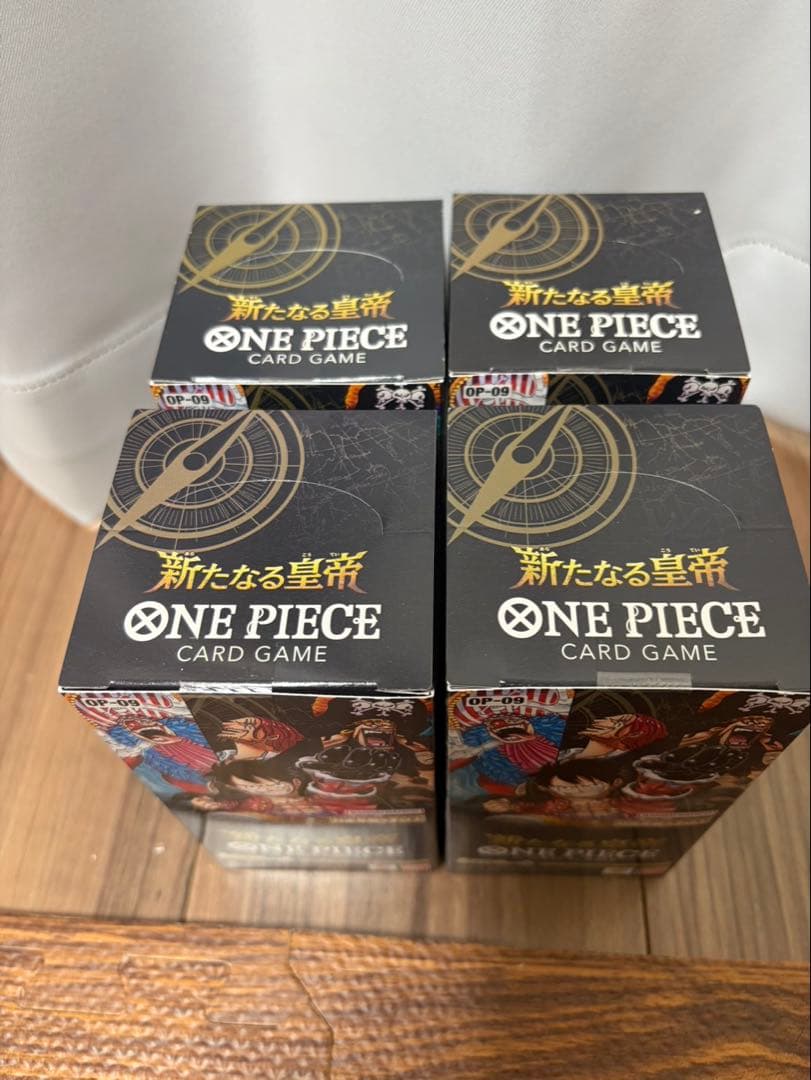 新たなる皇帝　ワンピースカード　テープ付き　4BOX